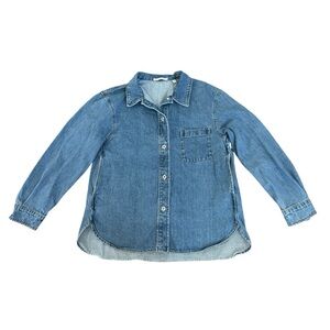 UNIQLO Denim Shacket XS Light Wash Boxy Chambray Shirt Jacket Minimalist